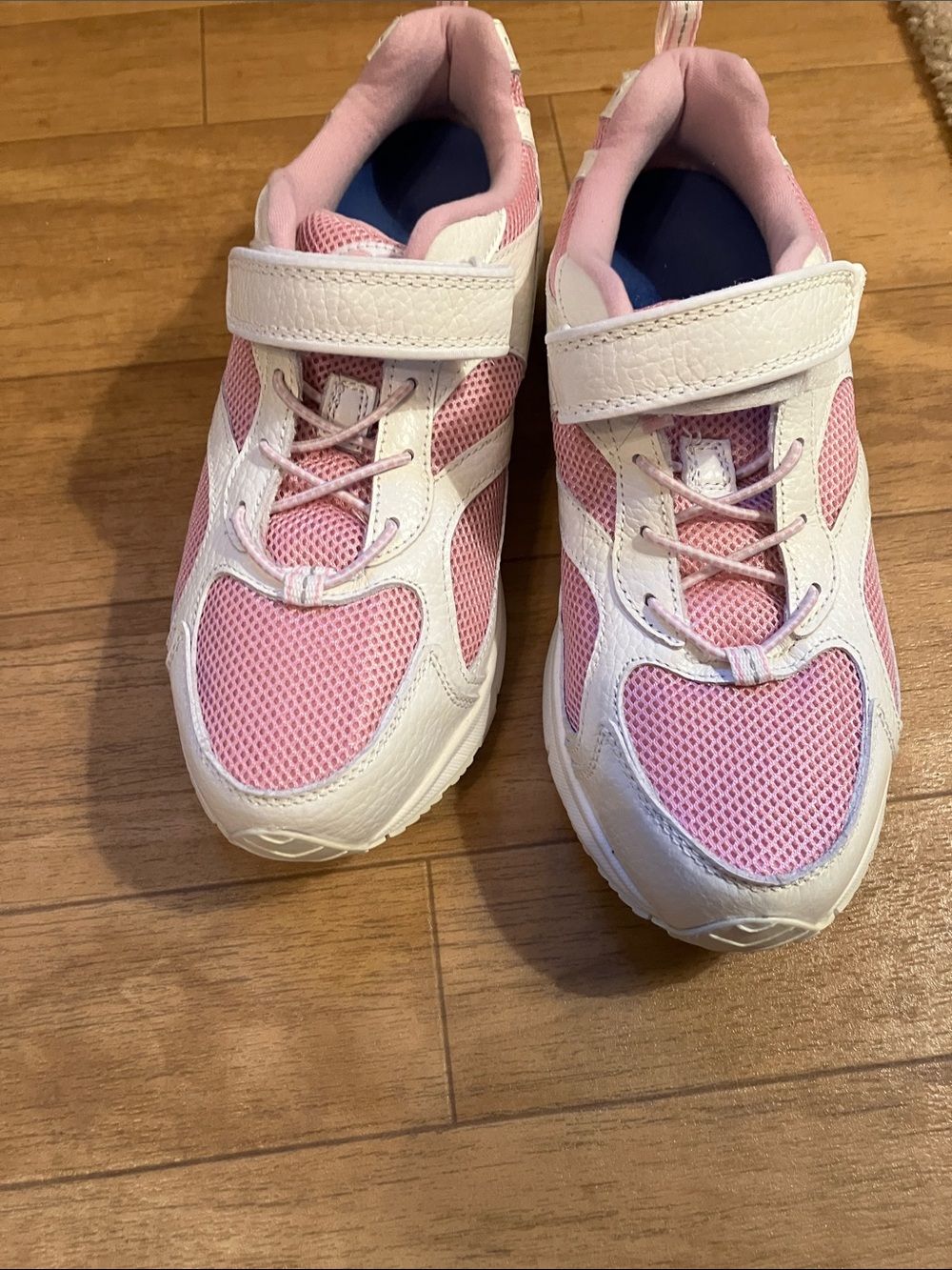 Dr. Comfort Women’s 10W Pink & White Victory Athletic Dual Closure System Shoe-